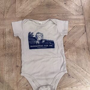 Charming Kids Bodysuit with Blueberries for Sal Design